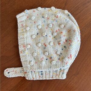 Misha & Puff popcorn bonnet